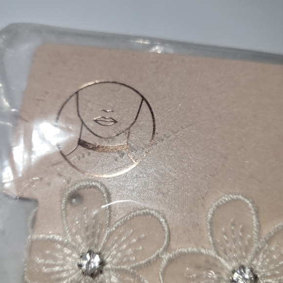 Forever 21 choker Necklace NEW - Picture 5 of 5